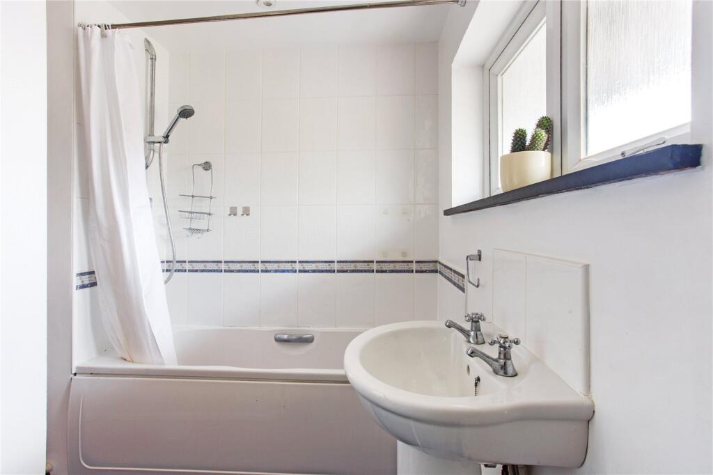 Additional image 10 of Birch Grove, Welwyn, Hertfordshire, AL6