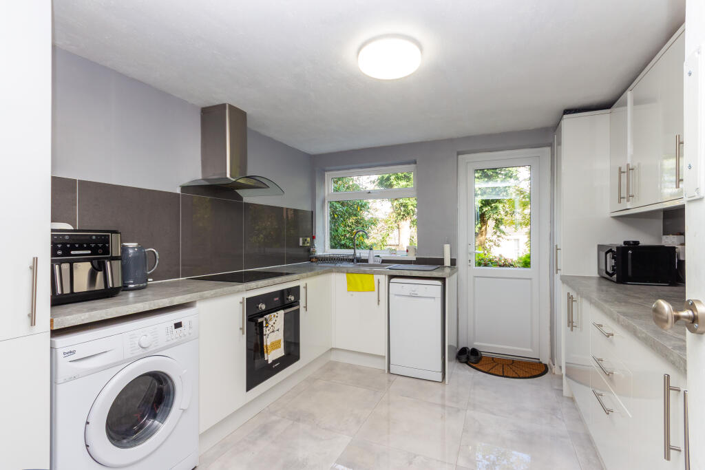 Additional image 3 of George Street, Markyate, St Albans, AL3