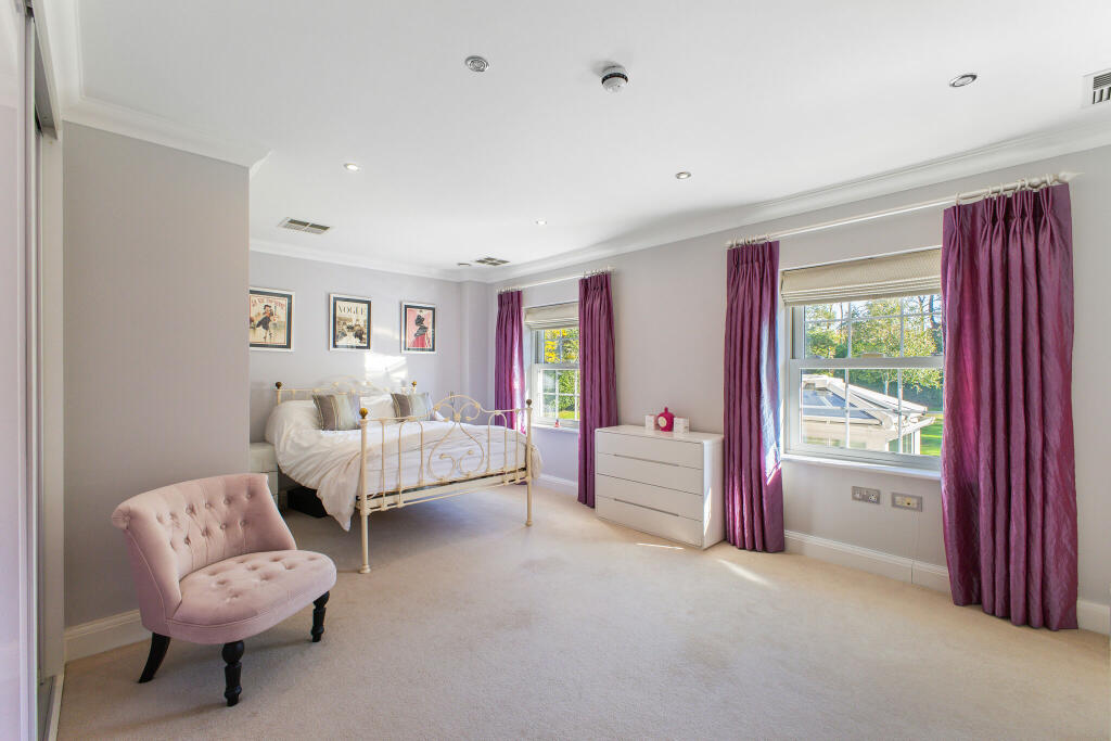 Additional image 12 of Oakfield Road, Harpenden, AL5