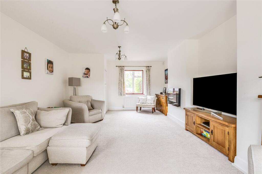 Additional image 5 of Canonsfield, Oaklands, Welwyn, Hertfordshire, AL6