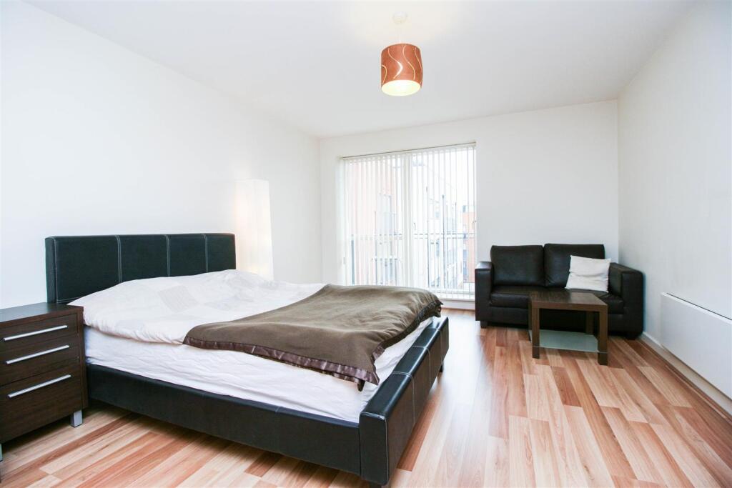 Additional image 5 of Callisto, 38 Ryland Street