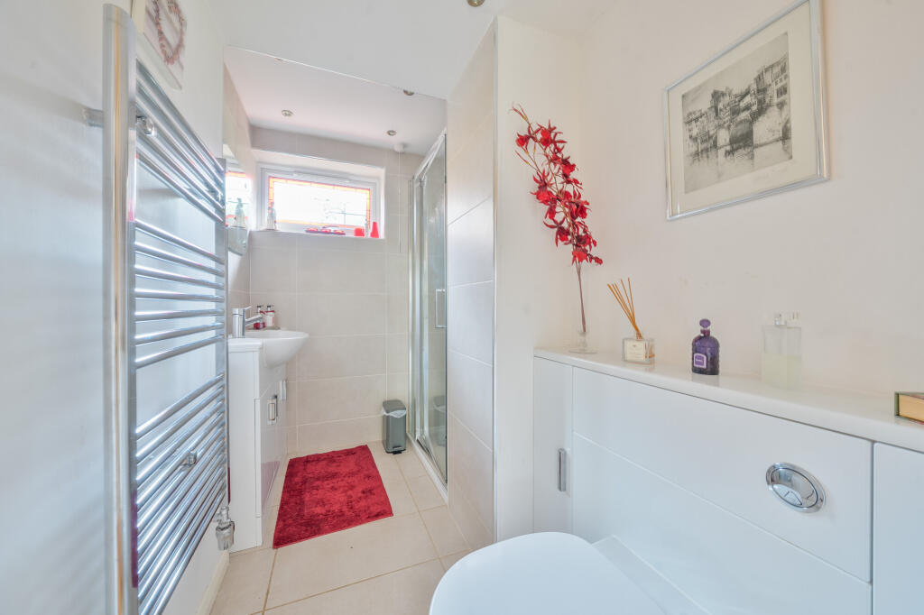 Additional image 15 of Aldwickbury Crescent, Harpenden, AL5