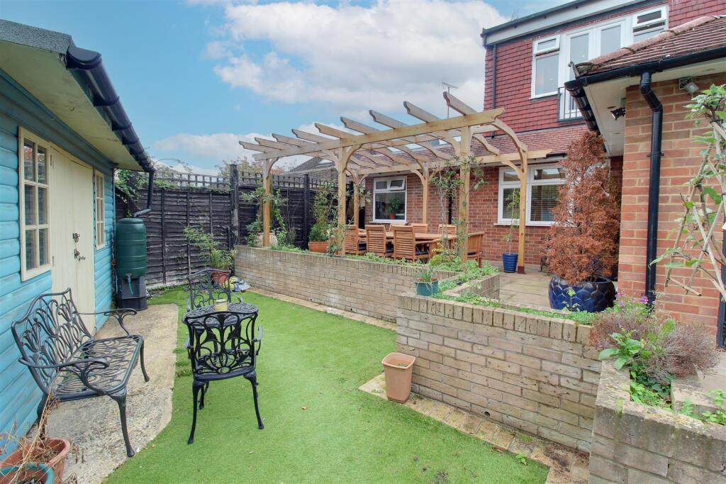 Additional image 21 of Dixons Hill Road, Welham Green