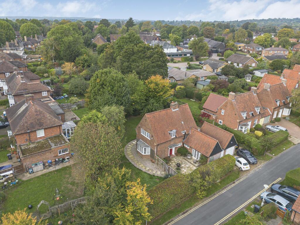 Property image for Barleycroft Green, Welwyn Garden City, Hertfordshire, AL8