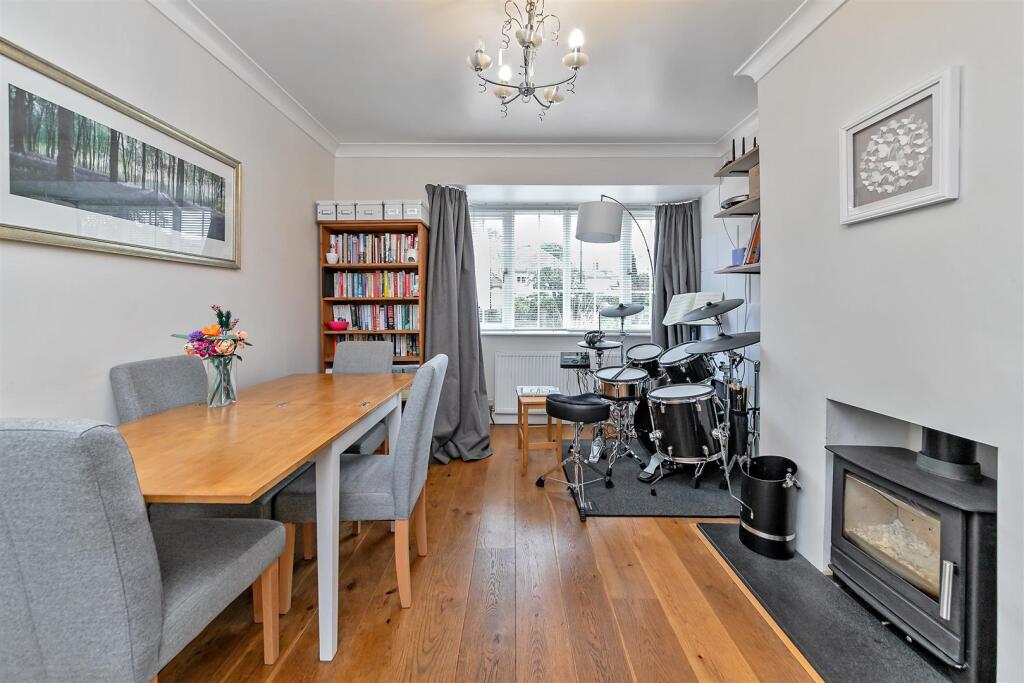 Additional image 6 of Hill End Lane, St Albans