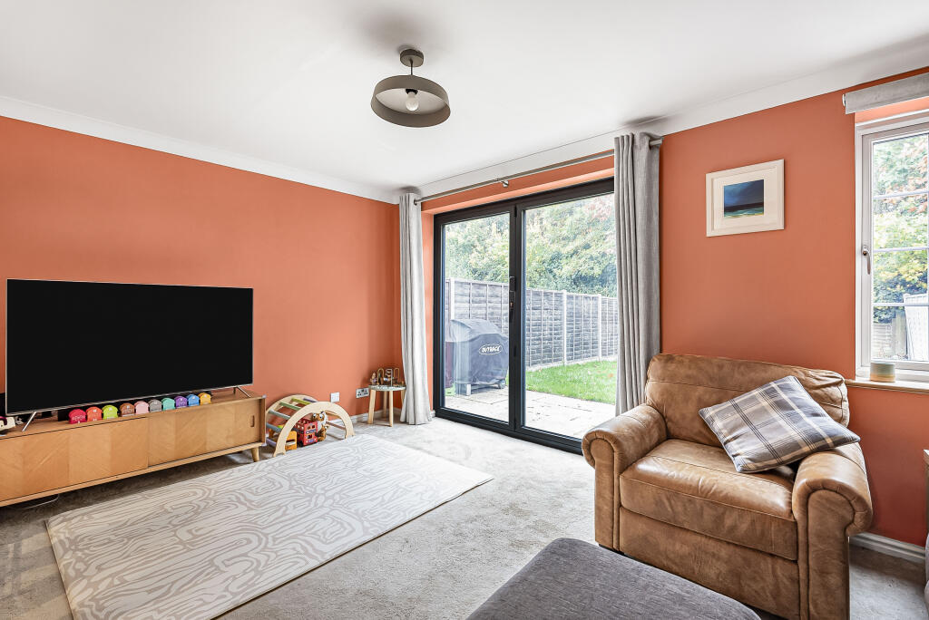 Additional image 3 of Stirling Way, Welwyn Garden City, Hertfordshire, AL7