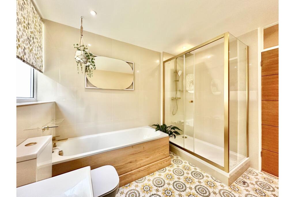 Additional image 20 of Hangmans Lane, Welwyn, AL6