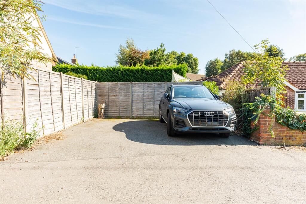 Additional image 63 of Rosecroft Lane, Welwyn