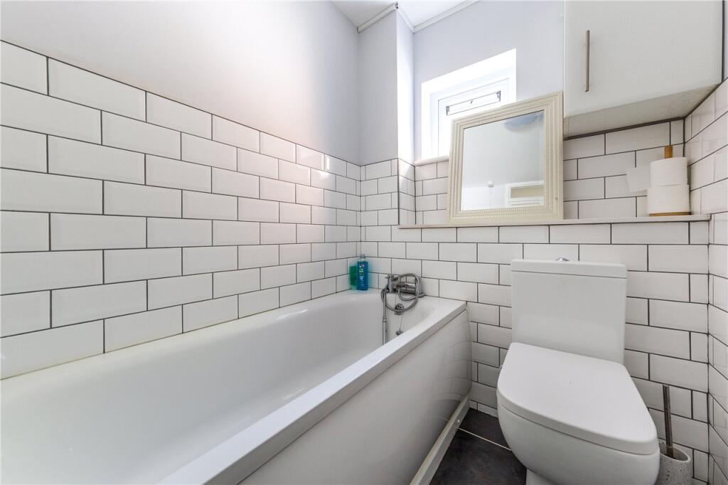 Additional image 7 of The Terrace, Redbourn, AL3