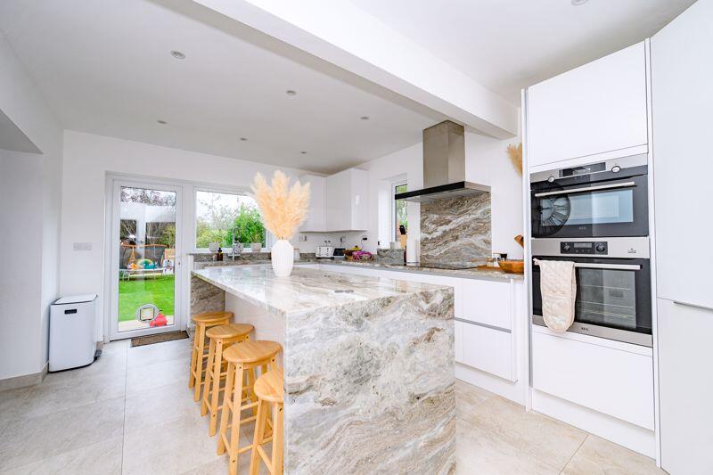 Additional image 11 of Westland Drive, Brookmans Park