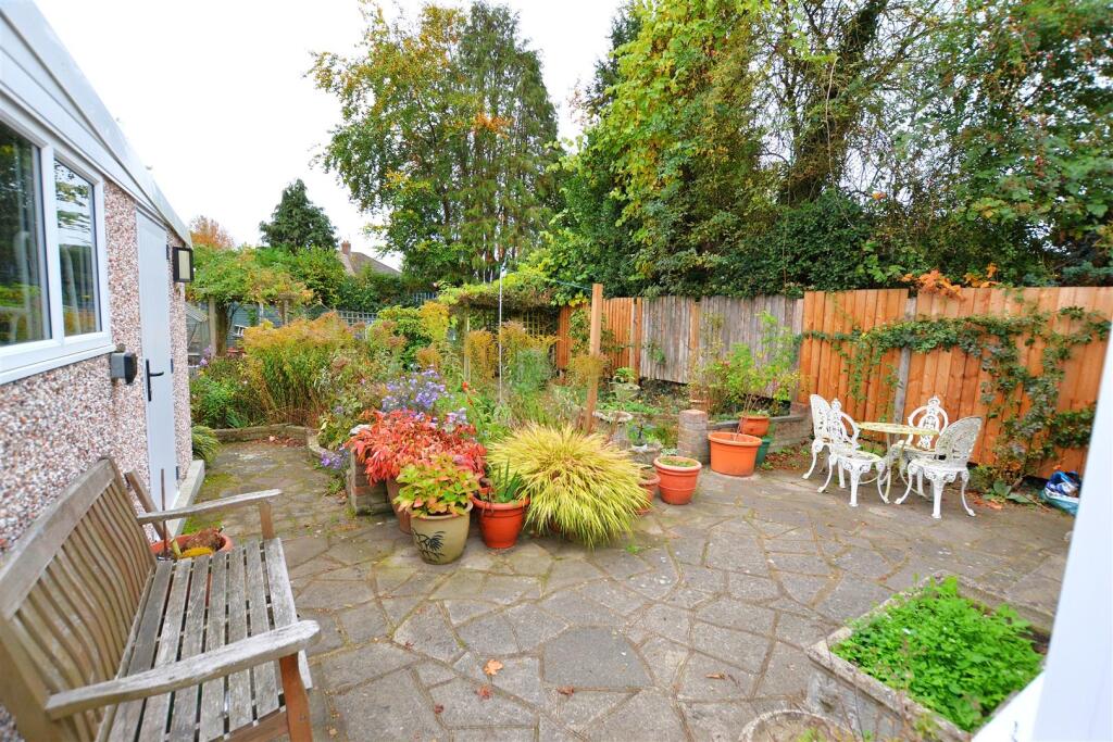 Additional image 23 of Pooleys Lane, Welham Green