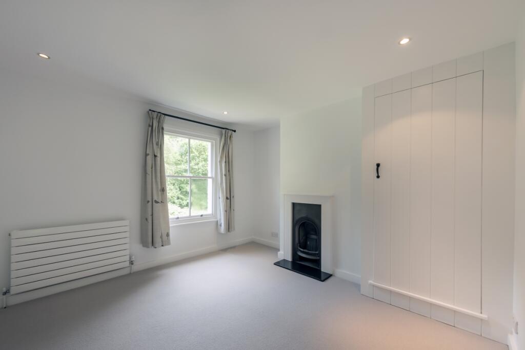 Additional image 10 of West Common Harpenden AL5