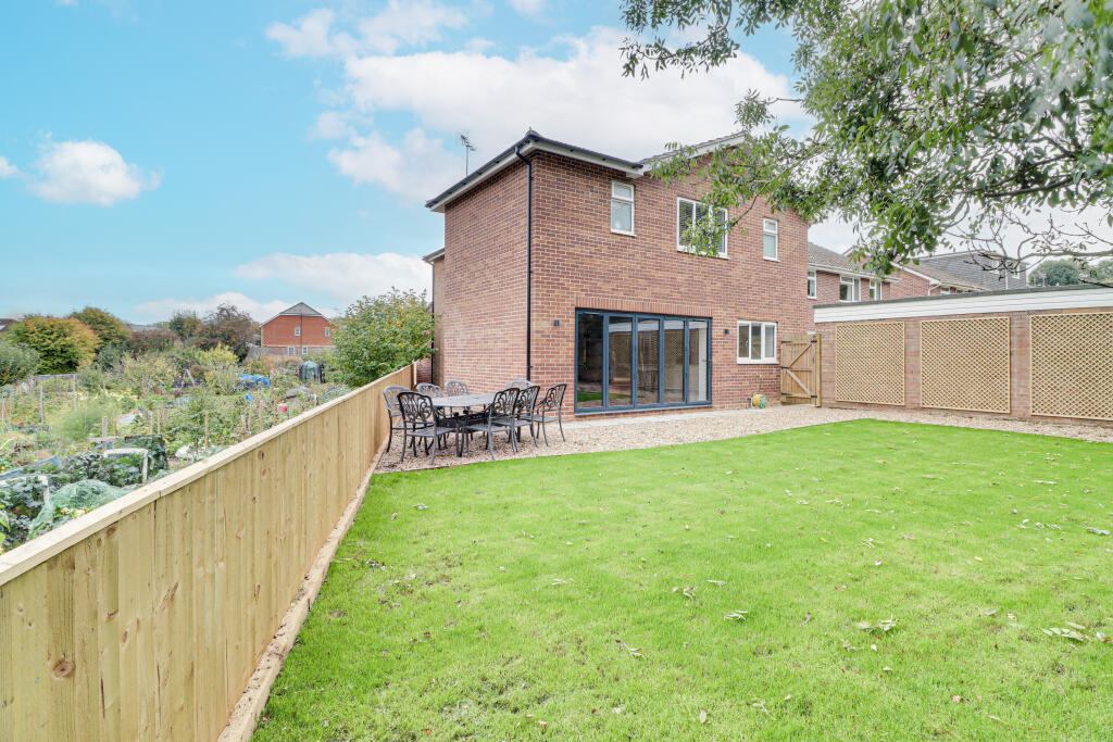 Additional image 19 of Harpenden Rise, Harpenden, AL5