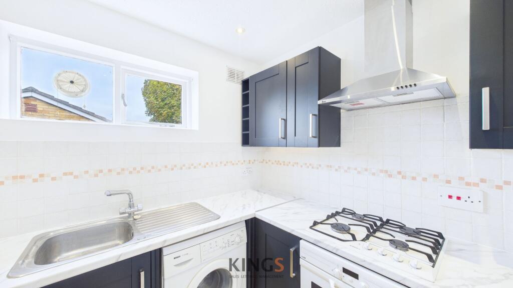 Additional image 11 of Old Hertford Road, Newlands Old Hertford Road, AL9