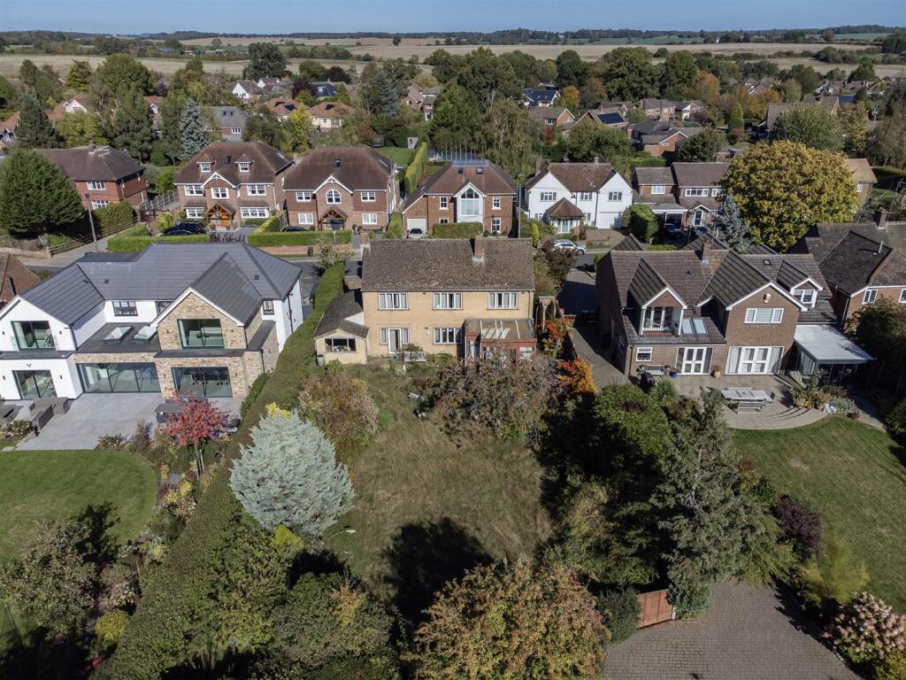 Additional image 5 of Wood End Road, Harpenden