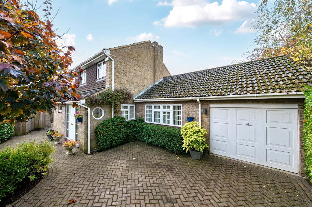 Property image for Aldwickbury Crescent, Harpenden, AL5
