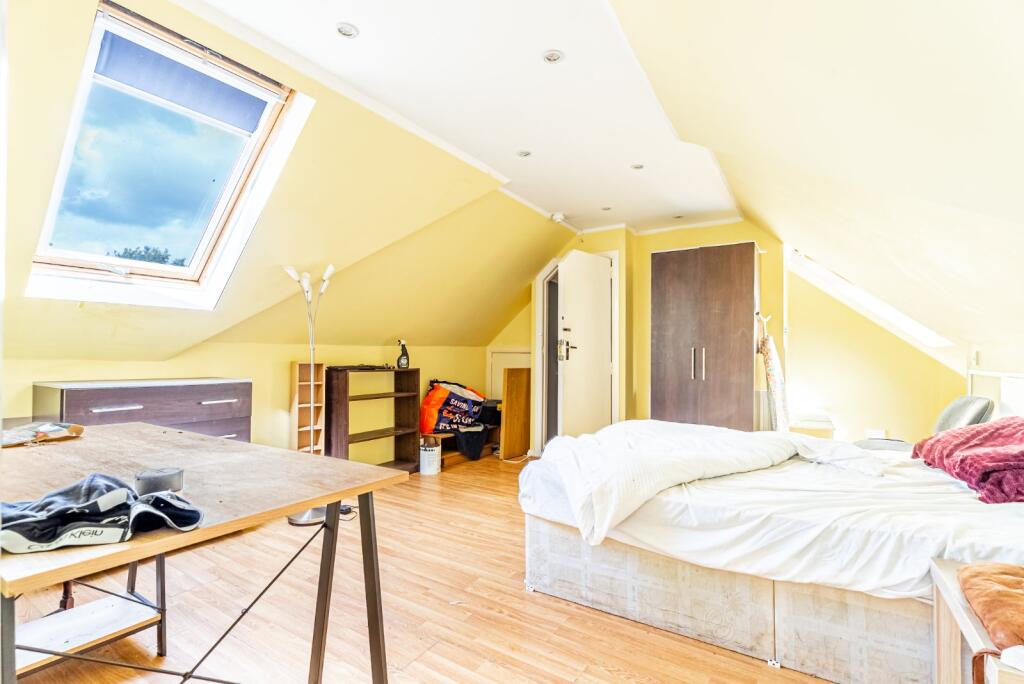 Additional image 13 of Harpenden Road, St. Albans, Hertfordshire, AL3