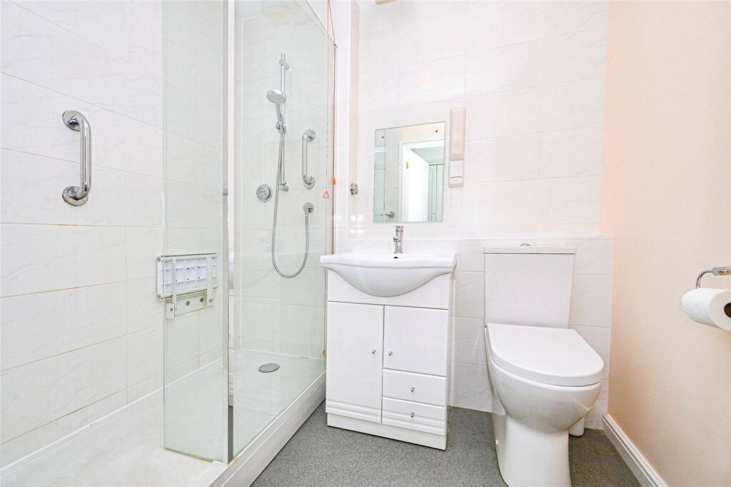 Additional image 5 of Arcadian Court, Harpenden