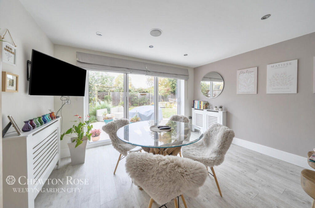 Additional image 11 of Sevenacres, Welwyn