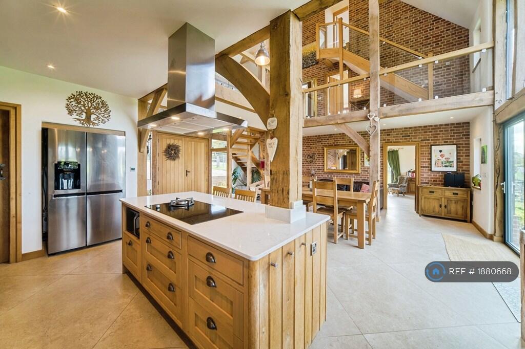 Additional image 4 of Markyate, St Albans, AL3