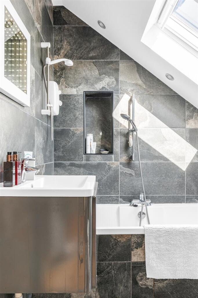 Additional image 36 of Rosecroft Lane, Welwyn