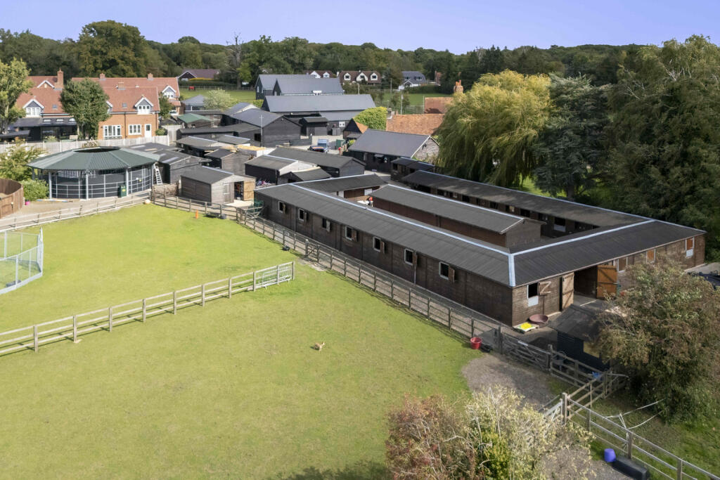 Additional image 12 of Pottersheath Road, Welwyn, AL6