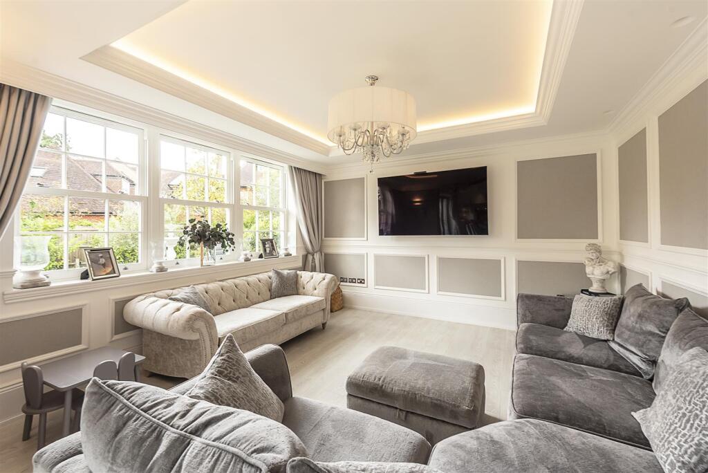 Additional image 5 of Hatching Green Close, Harpenden