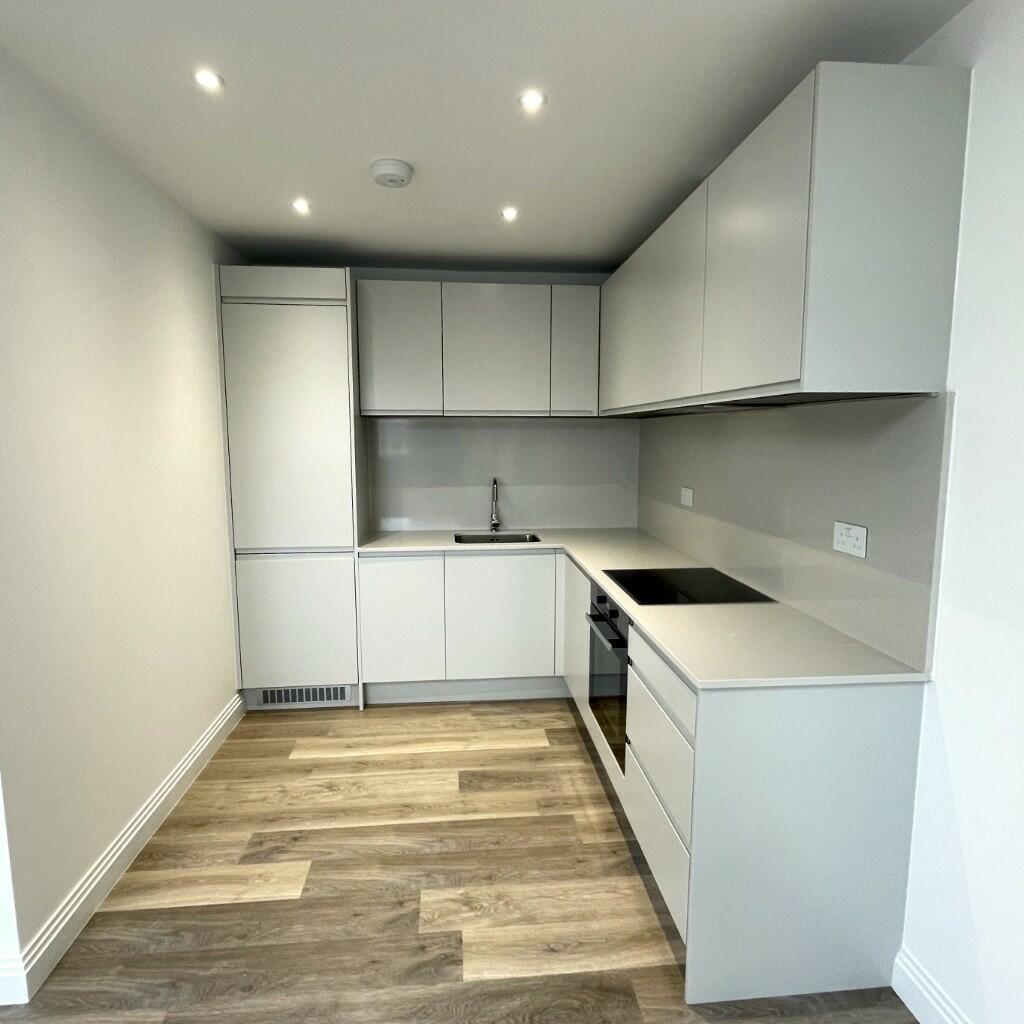 Additional image 7 of Station Approach, Harpenden, Hertfordshire, AL5