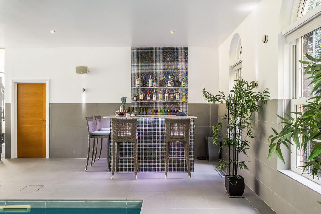 Additional image 15 of Oakfield Road, Harpenden, AL5