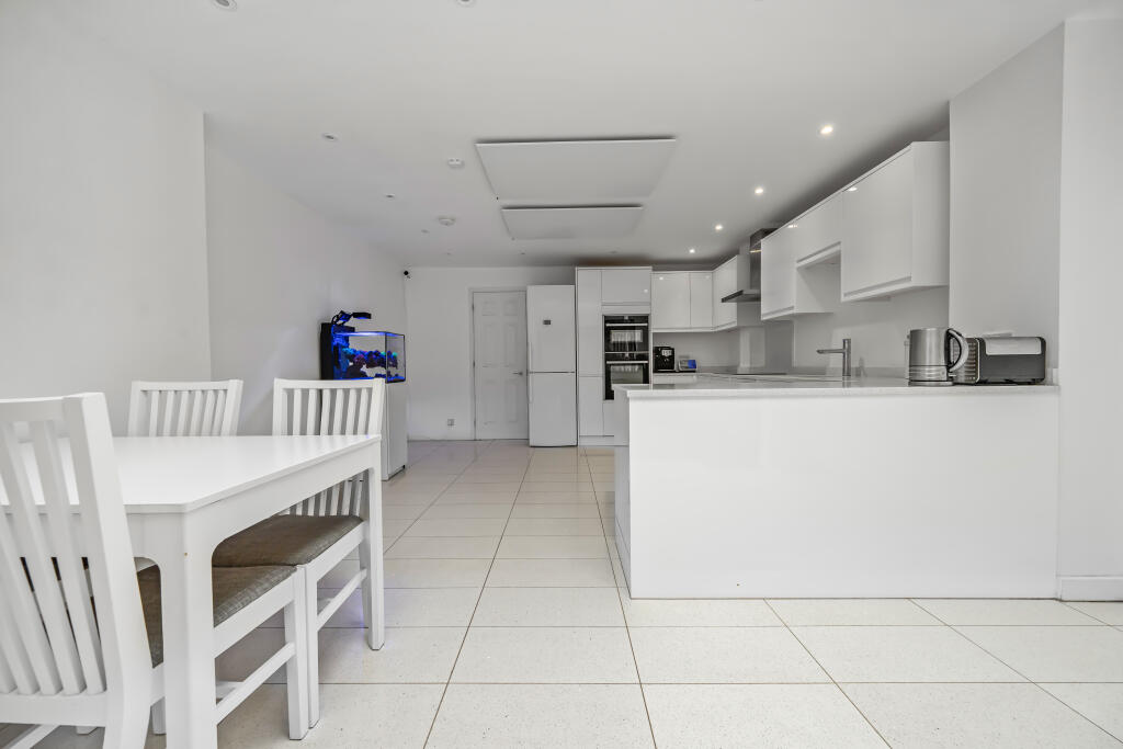 Additional image 16 of Wheat Close, St. Albans, AL4