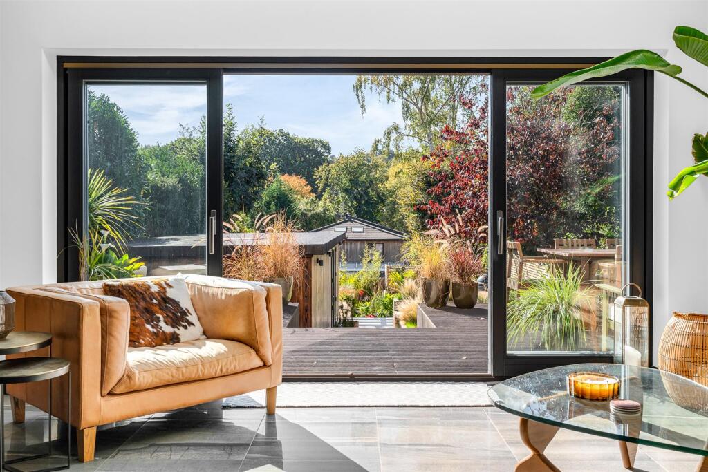 Additional image 17 of Rosecroft Lane, Welwyn