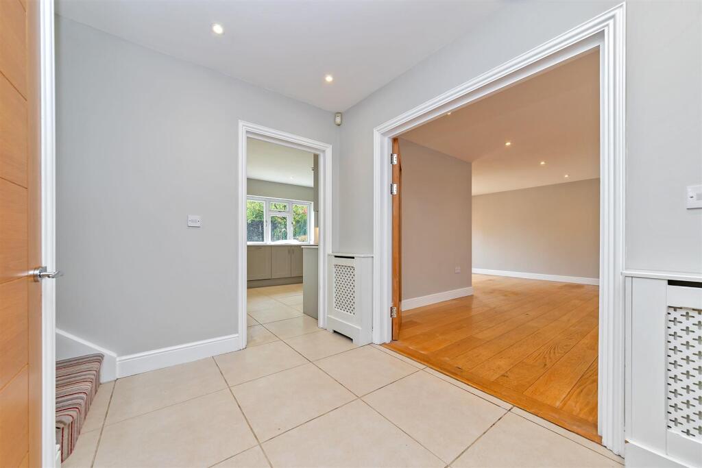 Additional image 27 of Sheppards Close, St Albans