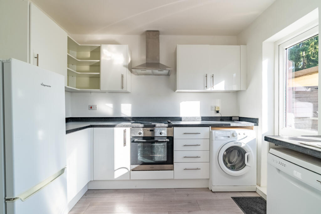 Additional image 3 of Woollam Crescent, St. Albans, Hertfordshire, AL3