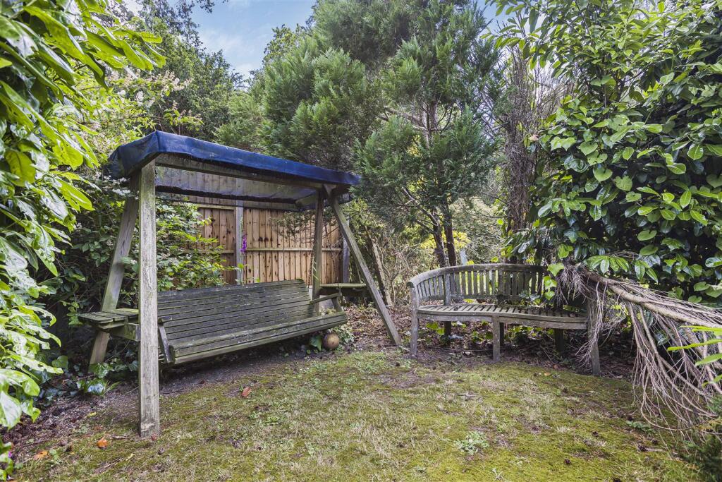 Additional image 36 of Pine Grove, Brookmans Park