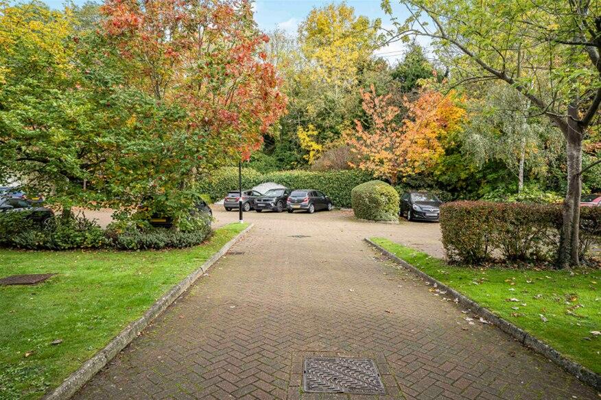 Additional image 14 of Southdown Road, Harpenden, AL5