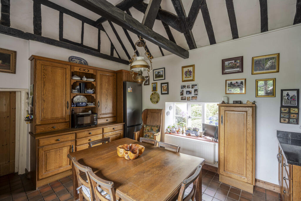 Additional image 17 of Pottersheath Road, Welwyn, AL6