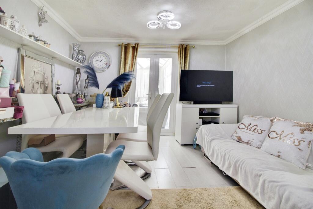 Additional image 19 of Picketts, Welwyn Garden City