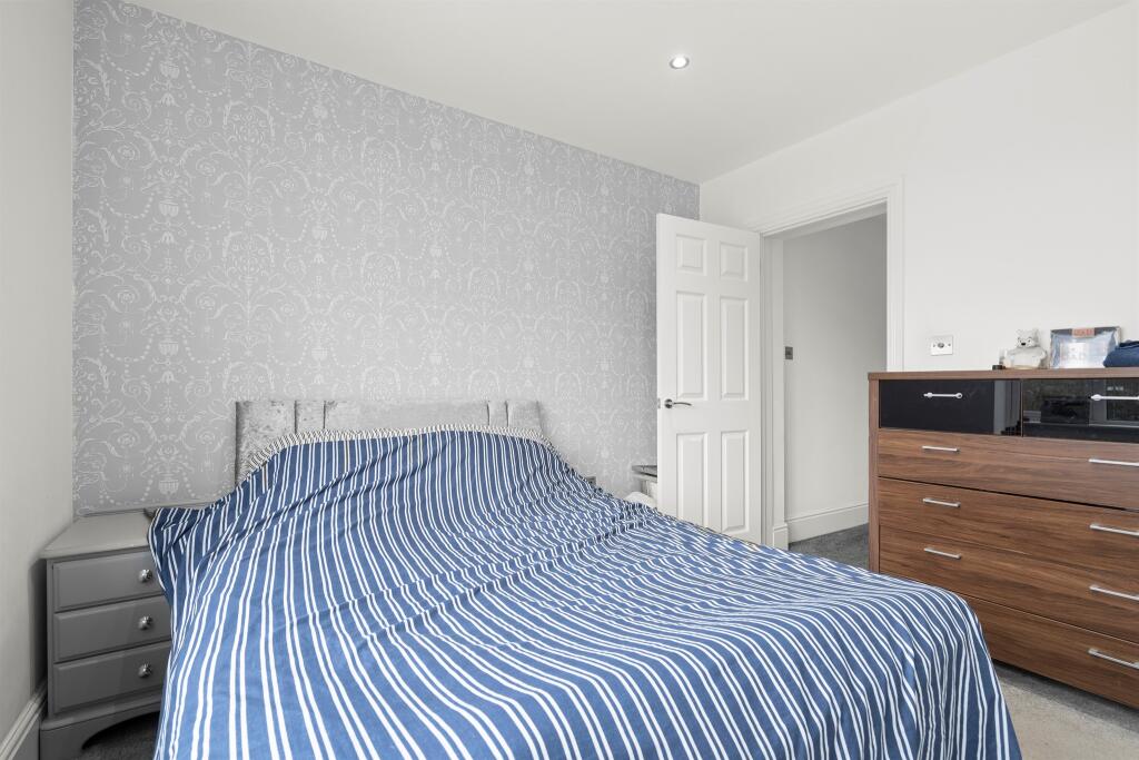 Additional image 6 of Park Street Lane, Park Street, St. Albans