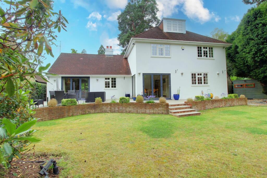 Additional image 58 of Pine Grove, Brookmans Park