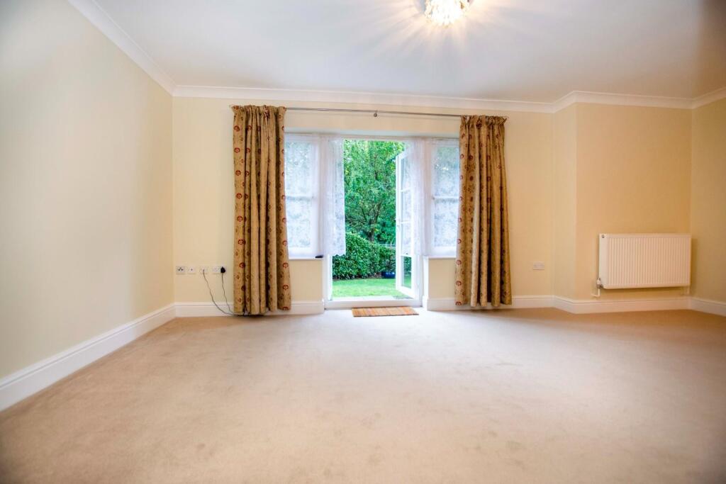 Additional image 4 of Canonsfield Road, Welwyn