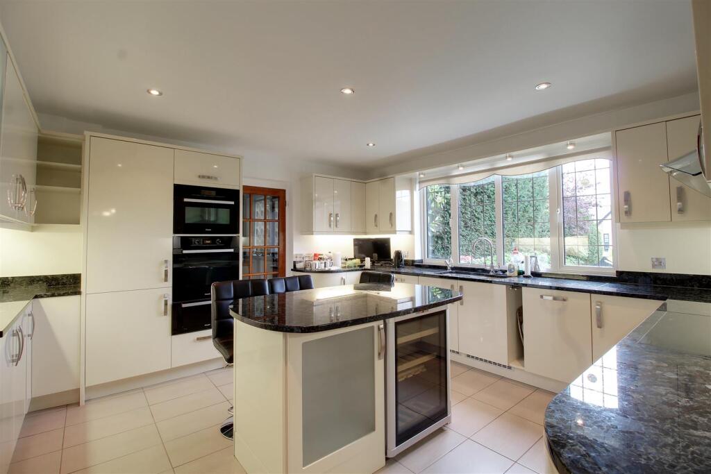 Additional image 9 of Brookmans Avenue, Brookmans Park