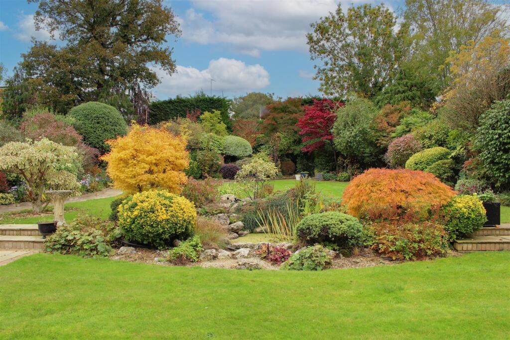 Additional image 32 of Brookmans Avenue, Brookmans Park