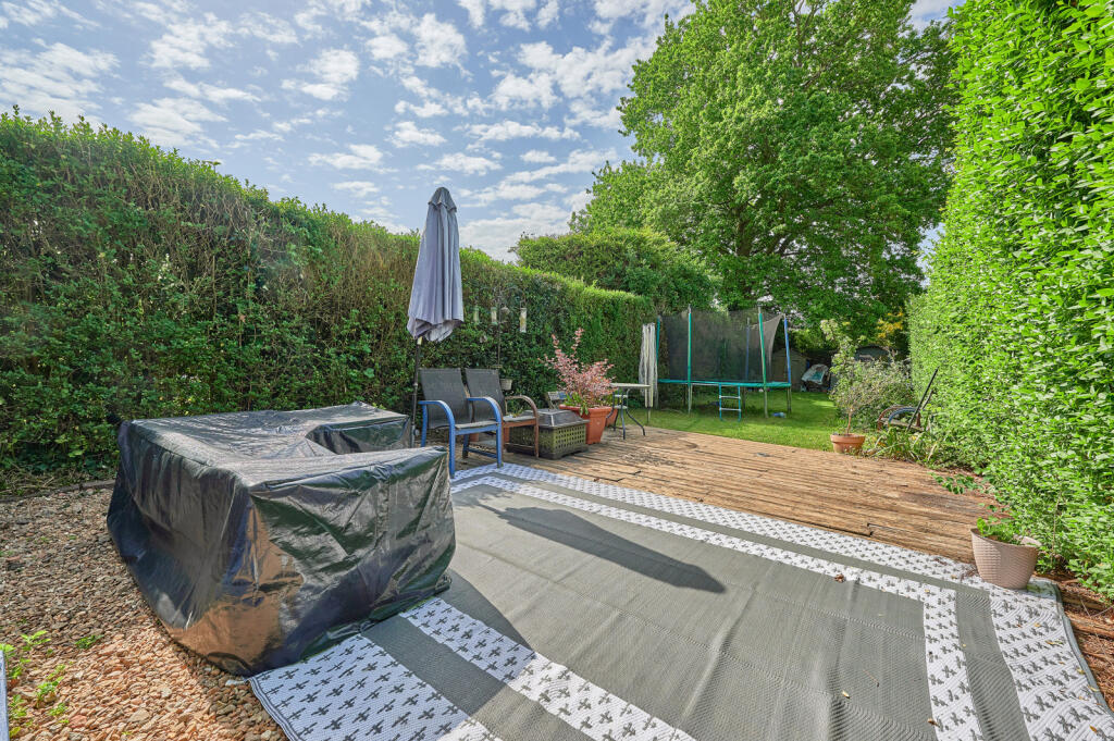 Additional image 17 of Barnfield Road, Harpenden, Hertfordshire, AL5