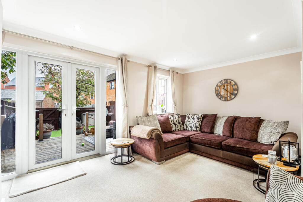 Additional image 16 of Blacksmiths Row, High Street, Markyate, St. Albans, AL3