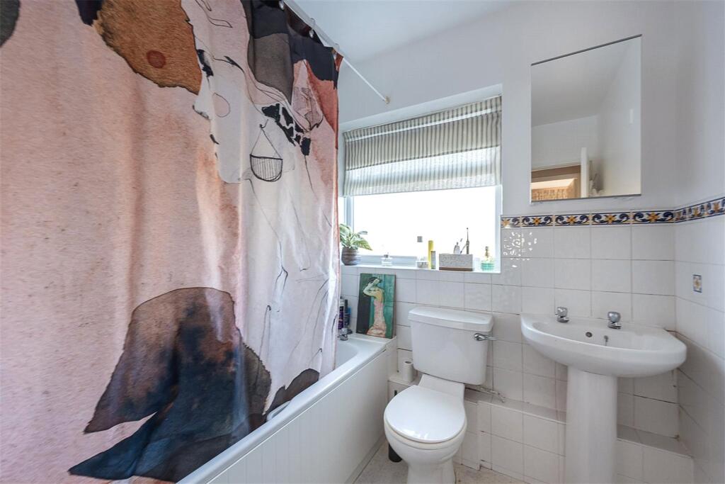 Additional image 4 of The Firs, Marquis Lane, Harpenden, Hertfordshire, AL5