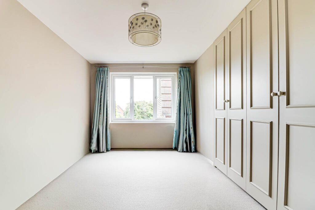 Additional image 7 of Douglas Road, Harpenden, AL5