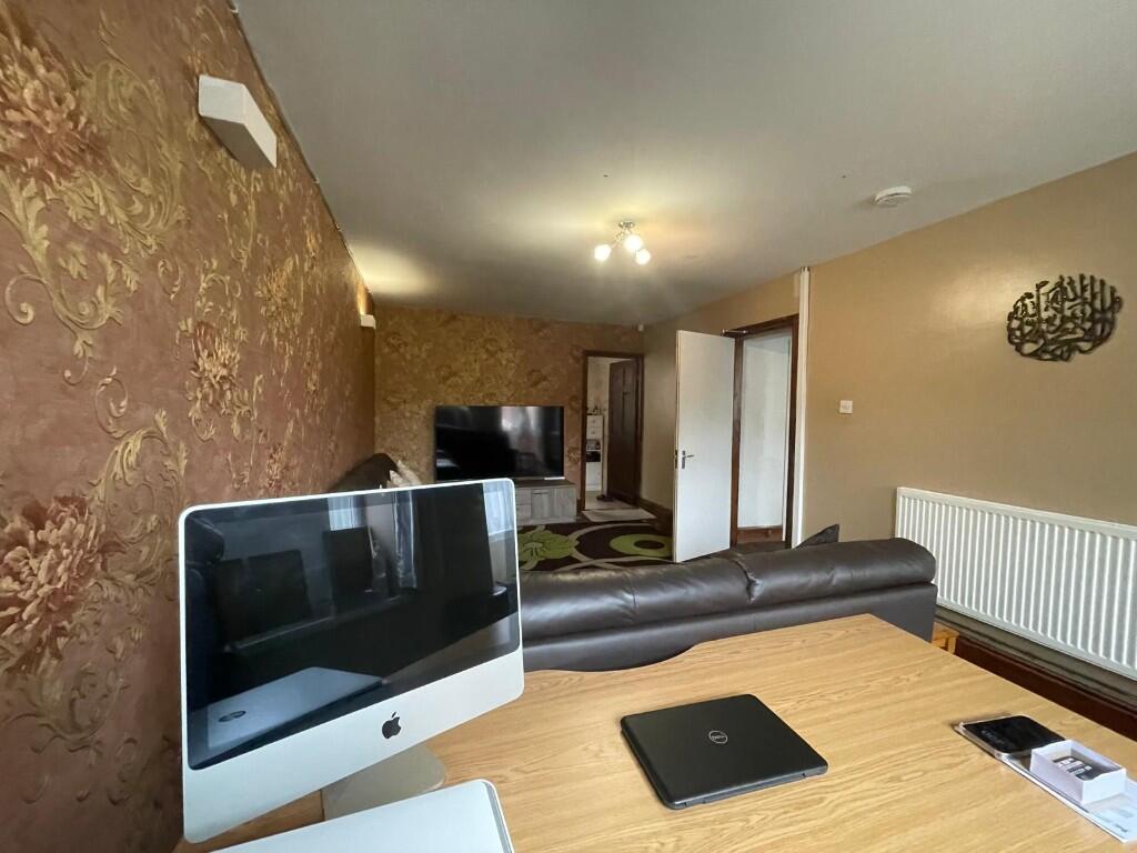 Silverton Crescent, Birmingham, B13 photo 3