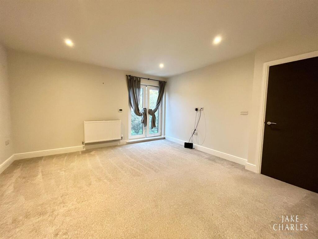 Additional image 6 of Soothouse Spring, St. Albans