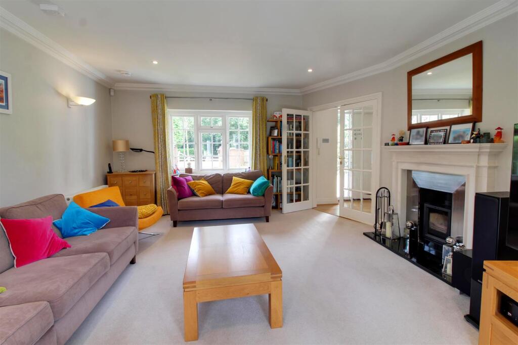 Additional image 22 of Pine Grove, Brookmans Park