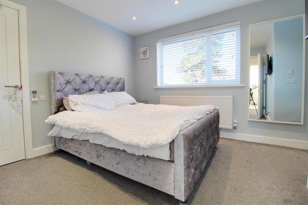 Additional image 14 of 26 Welham Manor, Welham Green